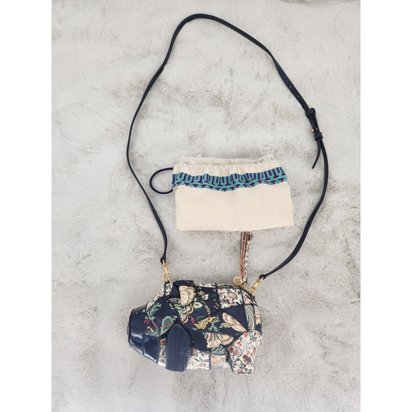 Tory Burch Peggy the Pig Small Leather Shoulder Bag Rare 6"W x 4"D x 4.5"H - Picture 1 of 15